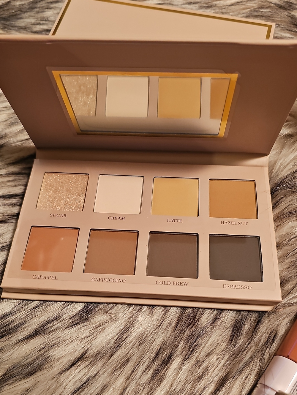 Eleman Beauty Tru Nude Neutral Eyeshadow Palette - Cream & Brown Tones